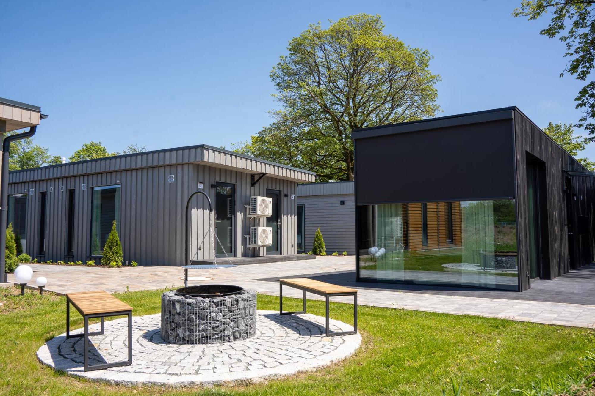 Hotel & Chalets By Revex Schwarzenbach am Wald Luaran gambar