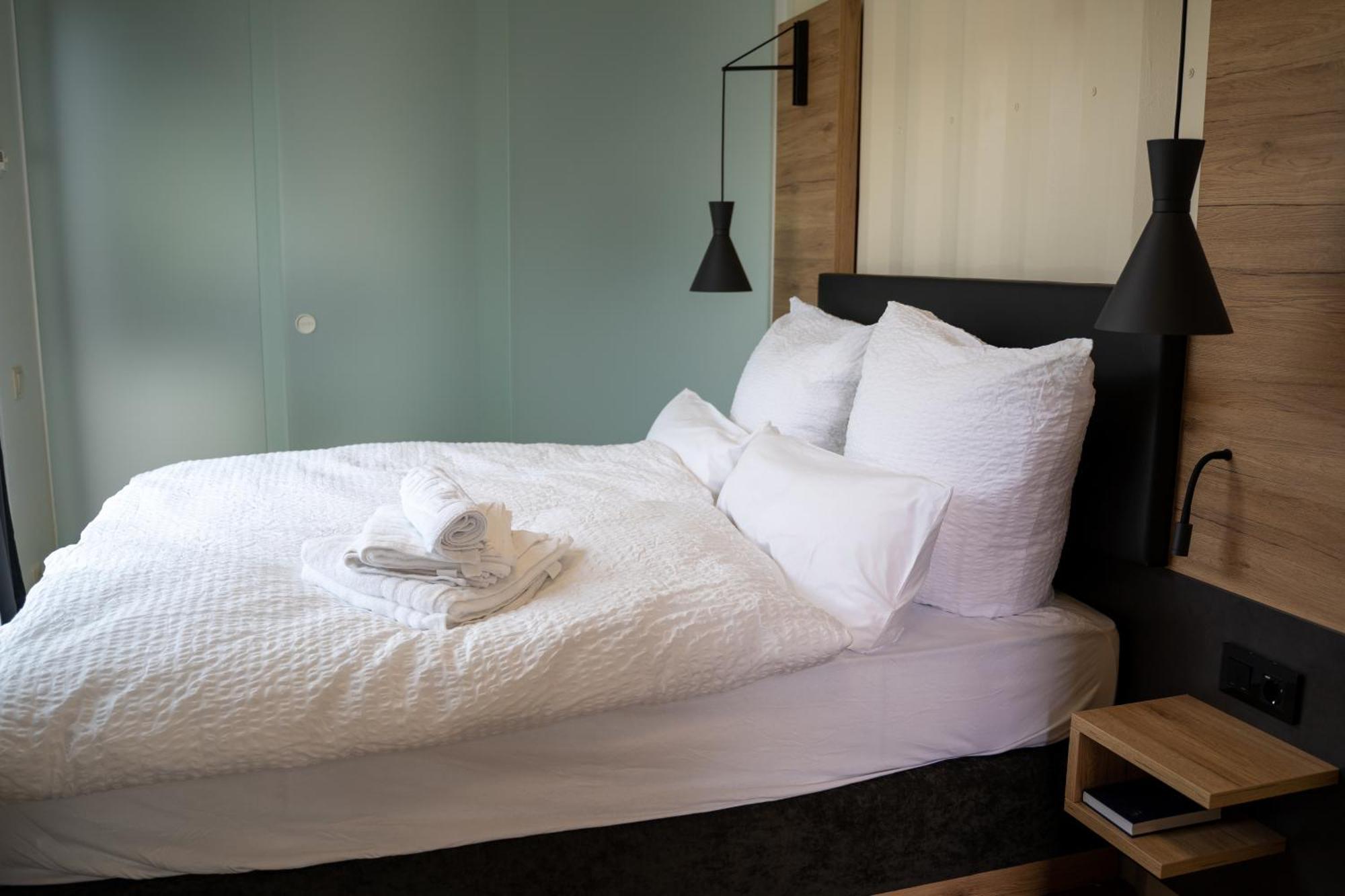 Hotel & Chalets By Revex Schwarzenbach am Wald Luaran gambar